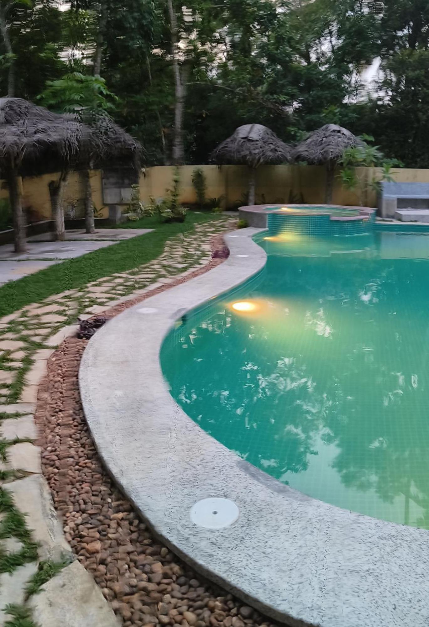 Marari Beach Bungalow Resort Alleppey Mararikulam Bagian luar foto