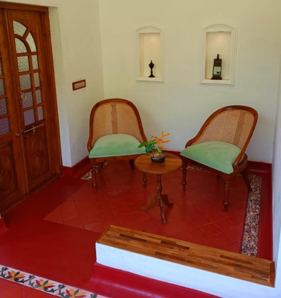 Marari Beach Bungalow Resort Alleppey Mararikulam Bagian luar foto
